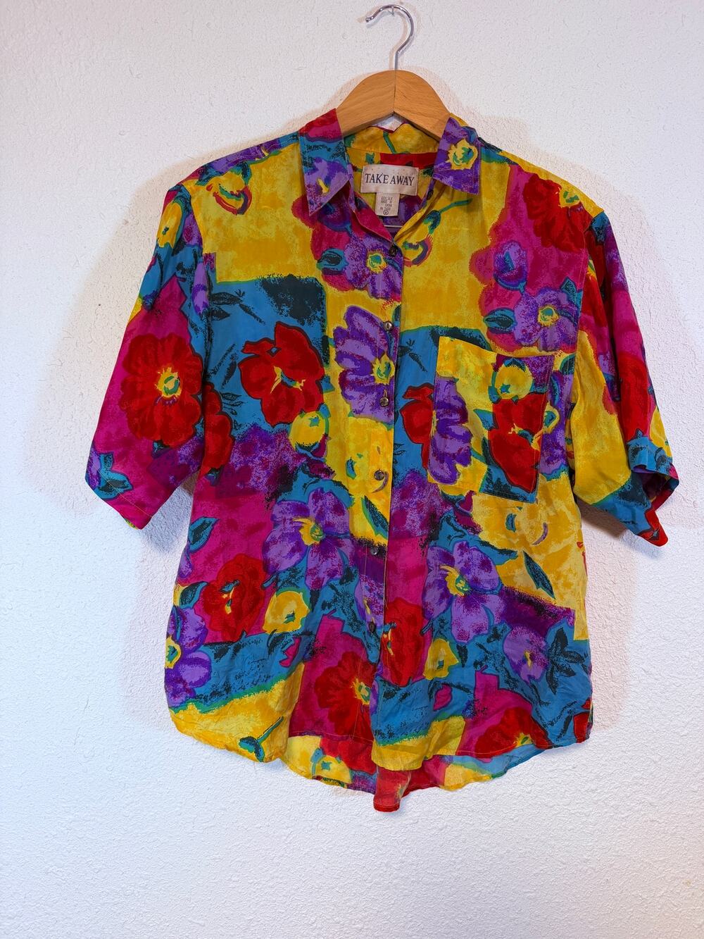 Take Away vintage floral silk shirt medium short sleeve